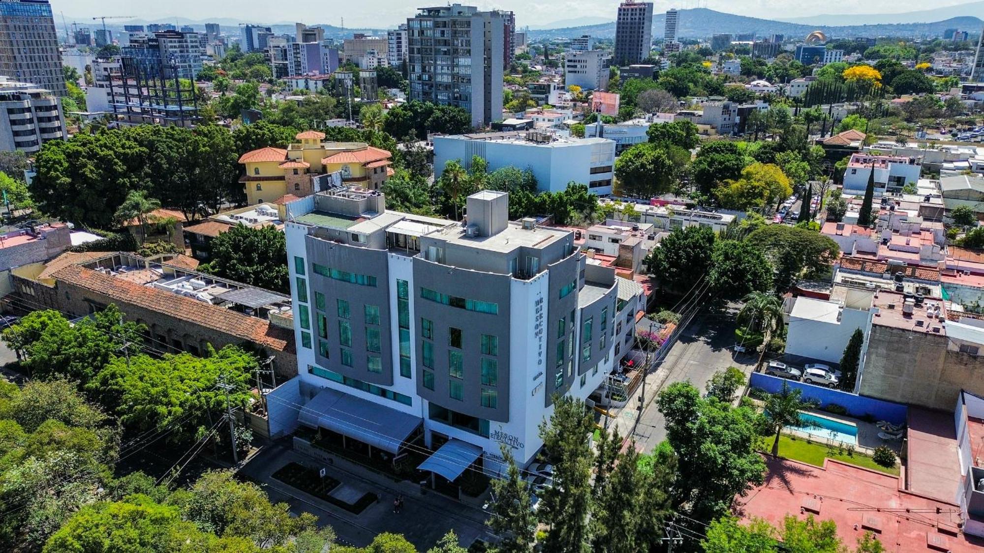 Meson Ejecutivo Guadalajara Minerva - Av Mexico Hotel Exterior photo